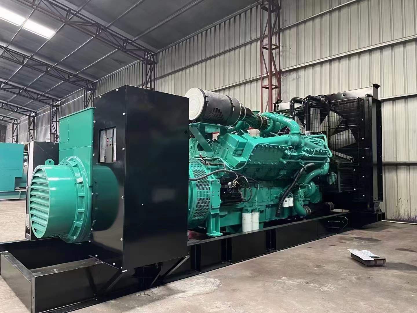 炎陵如何降低 800kW 柴油发电机输出电流的波动？